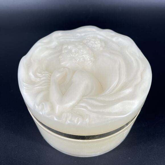 Vintage Revson Cerissa Velvet Dusting Powder Plastic Case 6 Oz Woman Figure - Picture 1 of 14